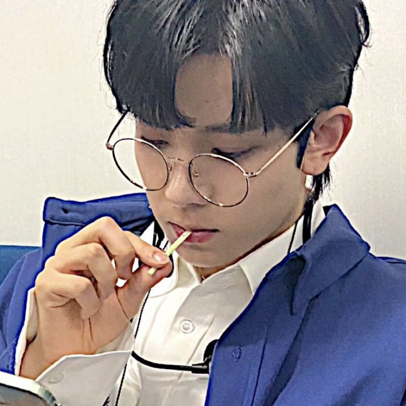 official pc heeseung hype selca ver