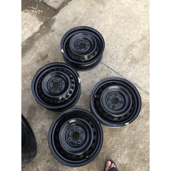 velg kaleng R14 pcd 4x100