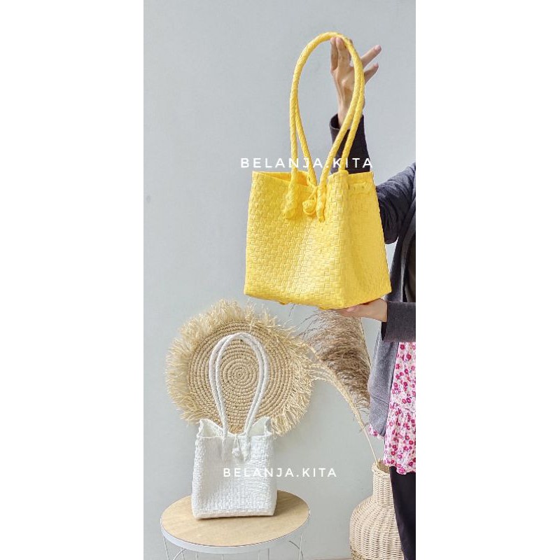 tas anyaman plastik hits motif kotak / cute bag