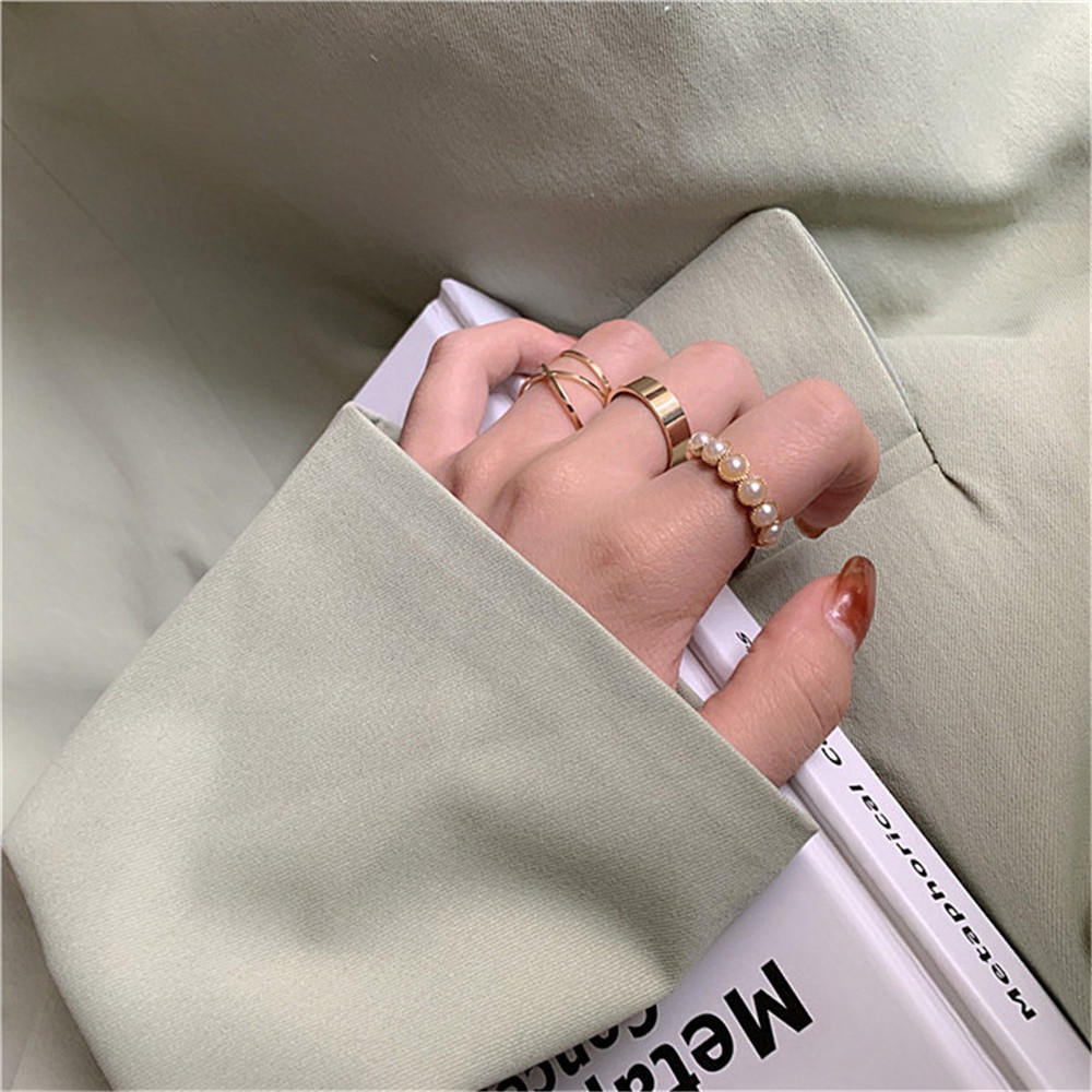 4pcs / Set Cincin Mutiara Geometris Warna-Warni Gaya Minimalis Untuk Wanita