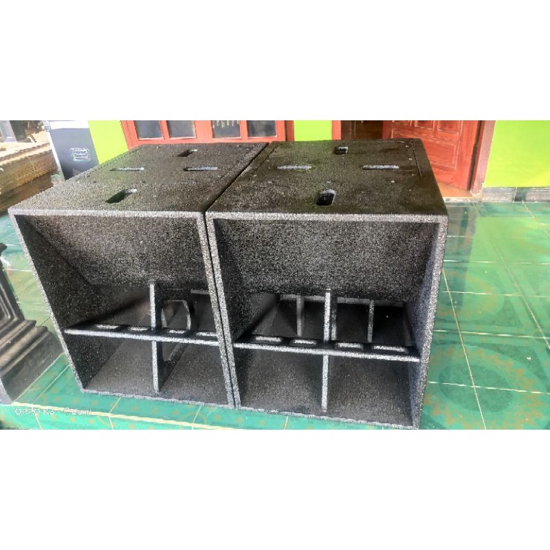 Box Speaker 18 inch CLA single