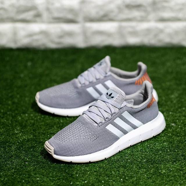 swift run grey adidas