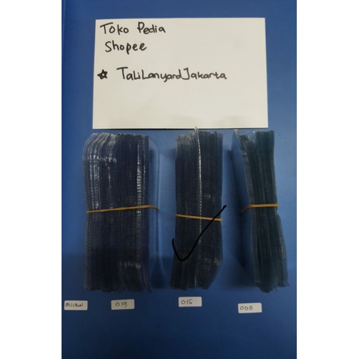 

HJK Kantong KTP Bening Ukuran 6x9 ISI 100 , Plastik Mika Micron 0,15