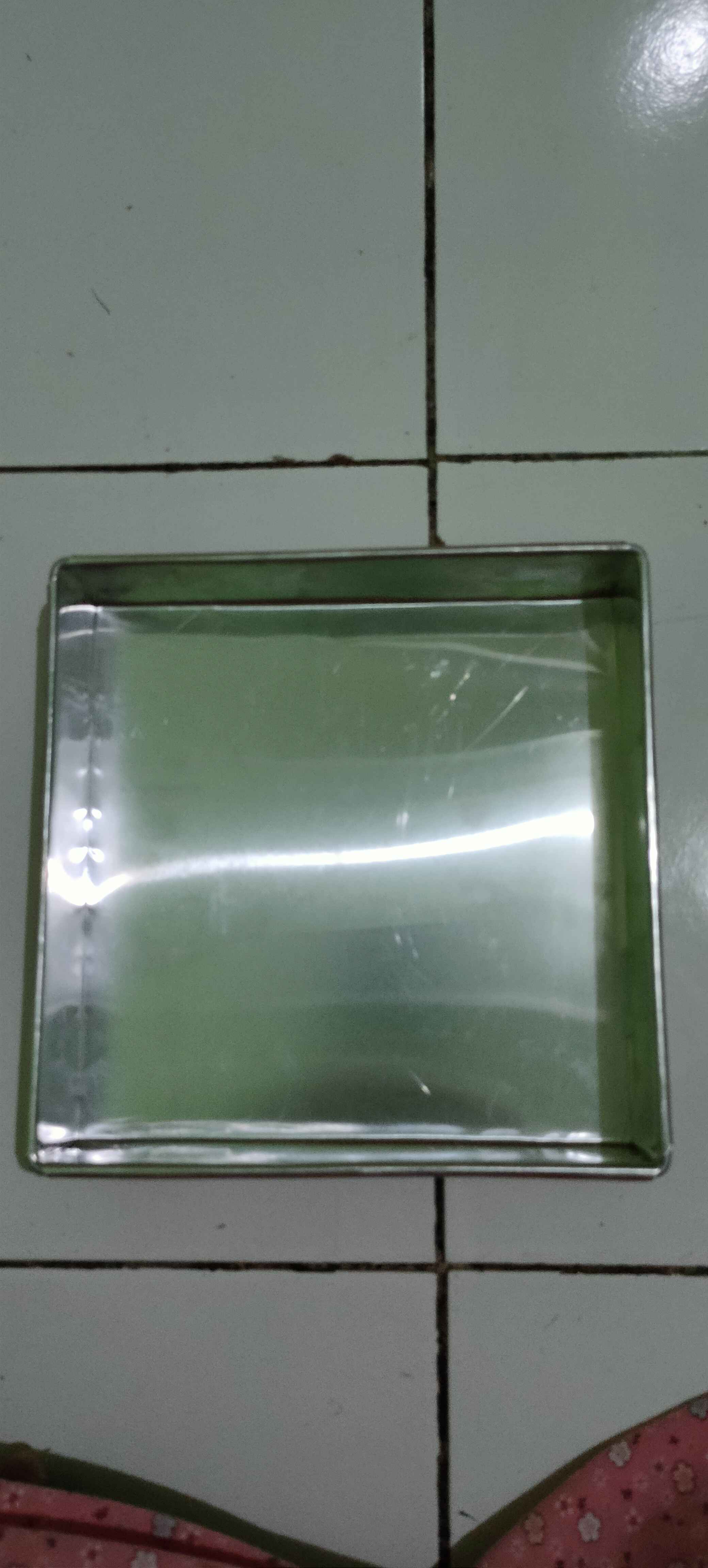 Loyang Kotak/bulat Uk.20x20x4cm..