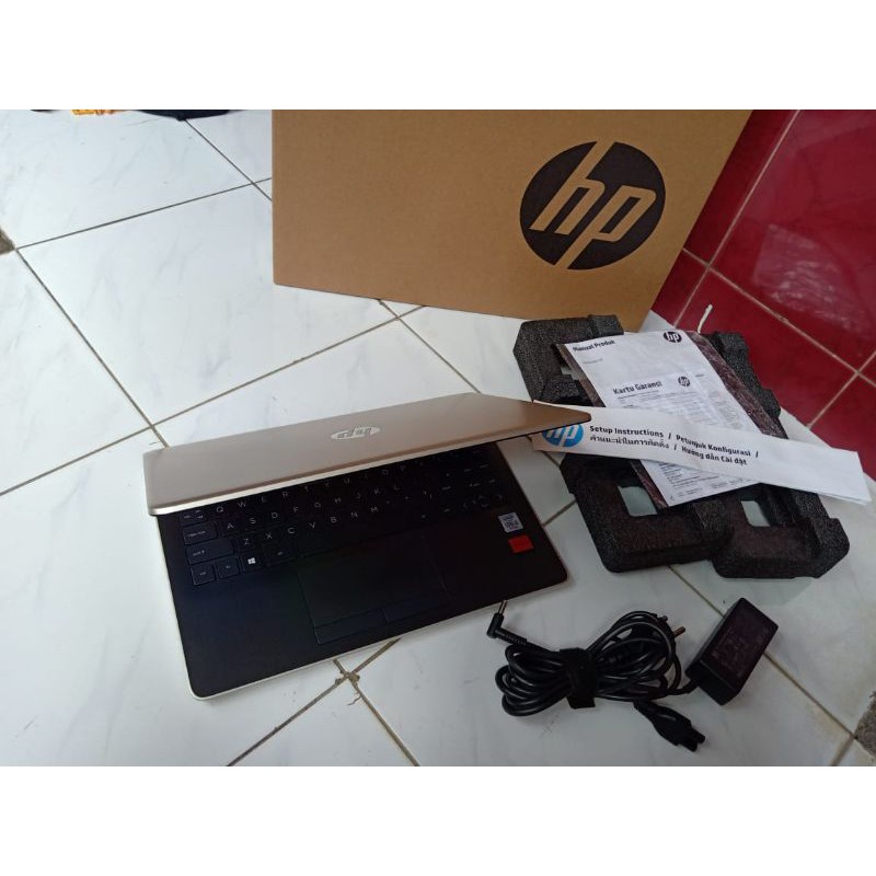 Laptop Hp 14s-cf2005TX, Intel core i5-10210U, Keyaboard nyala (backlight)
