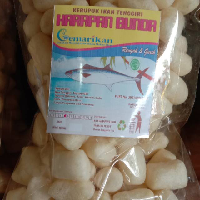 

Kerupuk ikan tengiri