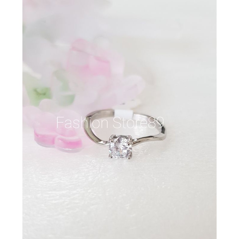 Ready bestseller impor cincin tunangan nikah cincin Titanium silver emas putih cincin Titanium White