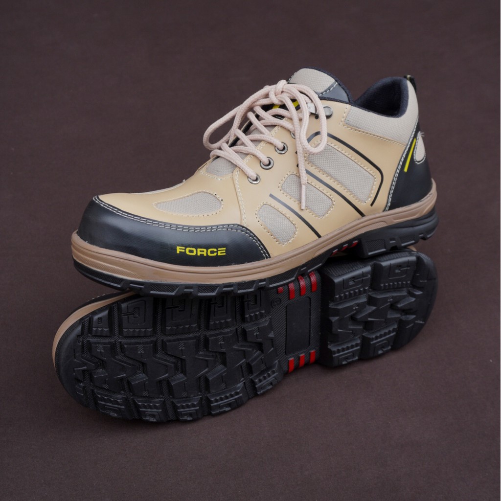 Sepatu Hiking Low Boots Pria Black Force Elder Cream Ujung Besi Bots Safety Kerja Outdoor - COD