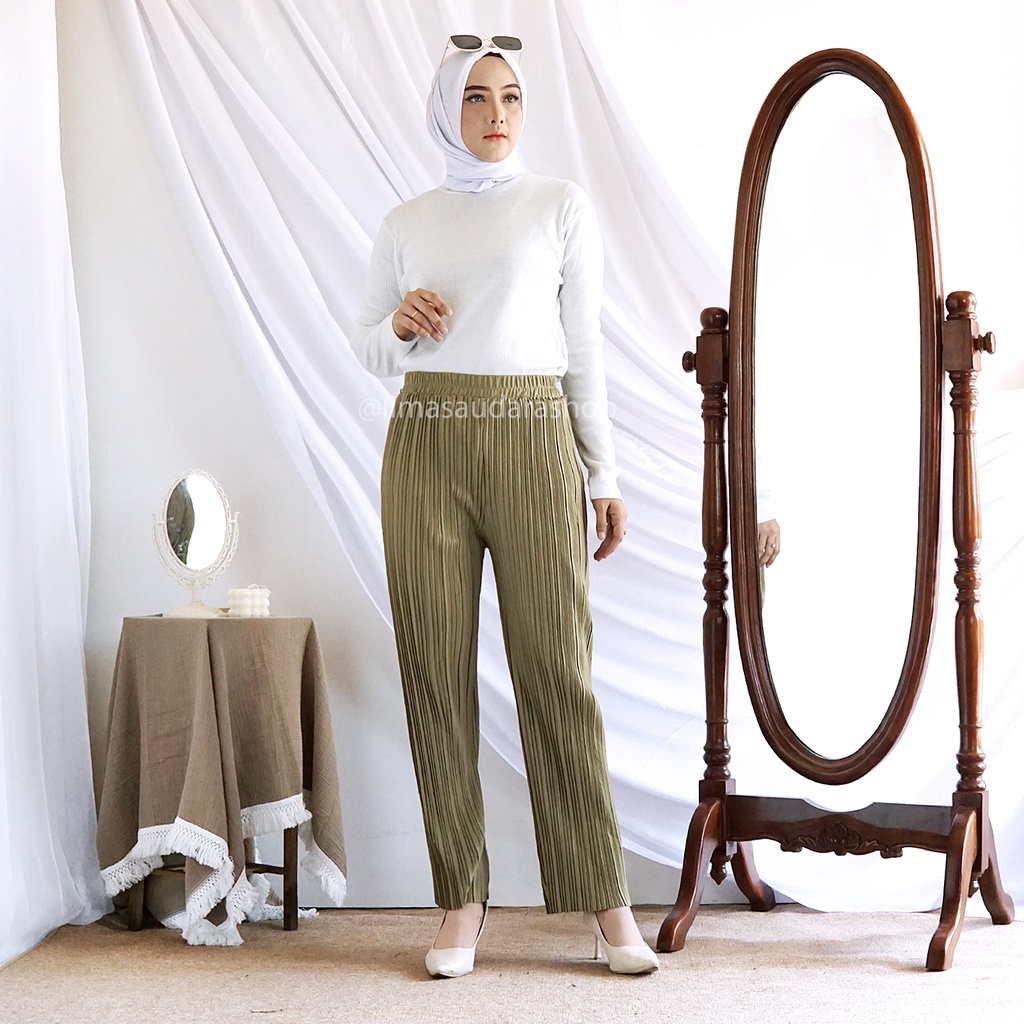 Celana Plisket Pensil / Pencil Pleated Pants Premium Glossy Nyaman Panjang