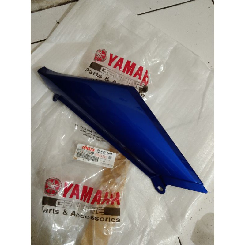 Cover body belakang yamaha VIXION new NVL - NVA biru original - satuan
