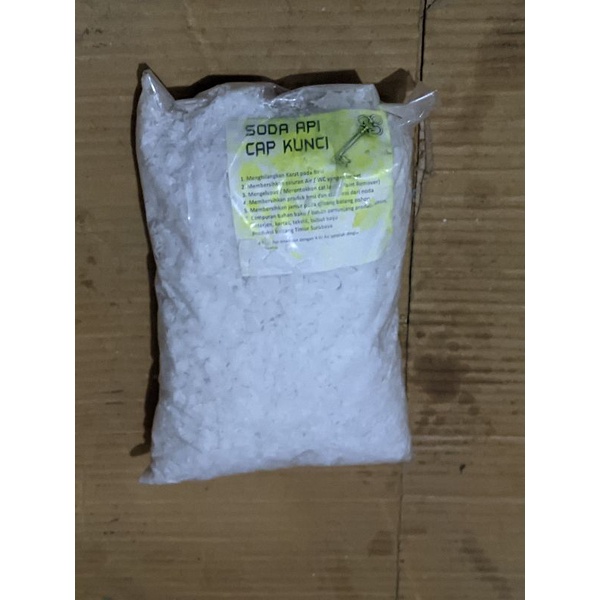 Kaustik Soda / Soda Api 1kg NaOH pembersih saluran air (DNK)