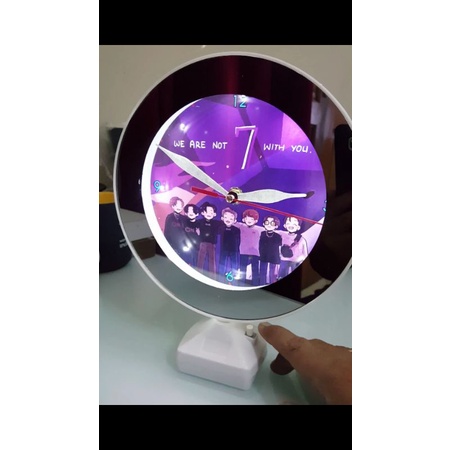 BTS Magic Mirror Plus Jam / Cermin Ajaib Plus Jam Edisi Khusus BTS