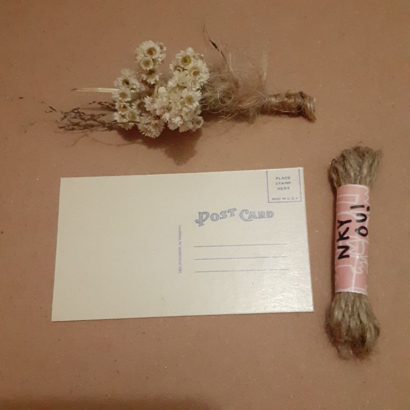 

paket aksesoris hampers gift box kotak hadiah aestetik