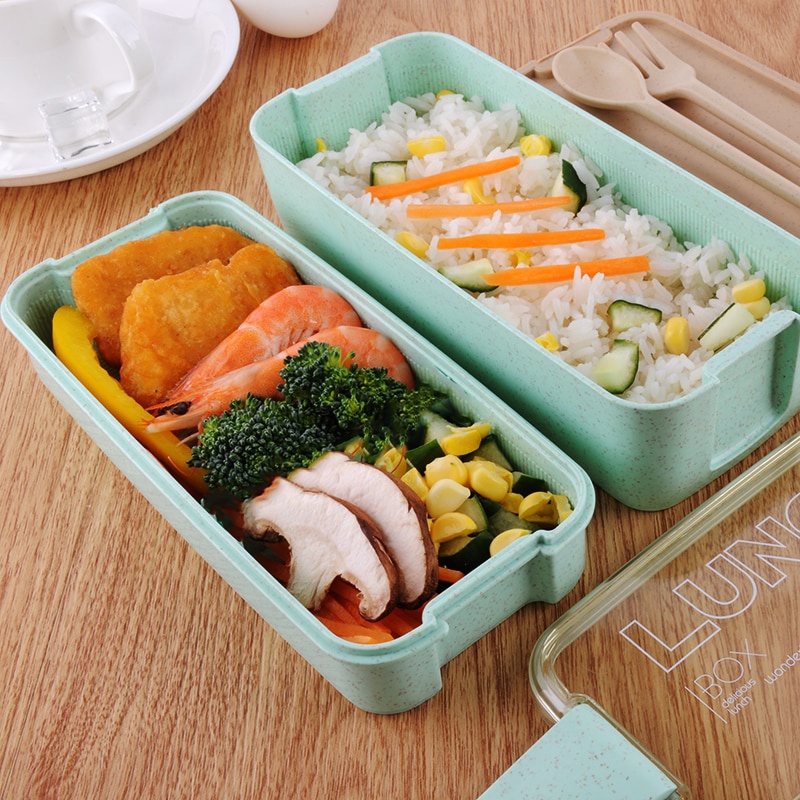 Kotak Makan 3 Layer 18.5 x 10.5 x 8.1 cm Bento Lunch Box 900ml with Spoon &amp; Fork