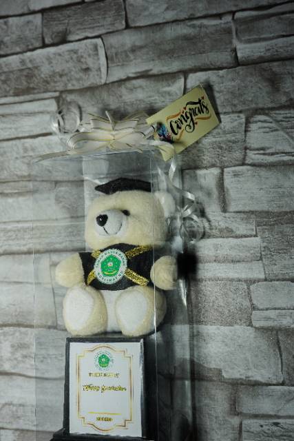 PIALA BONEKA MIKA