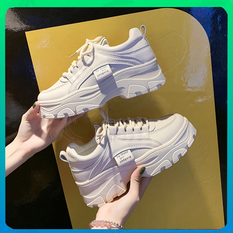 [ Import Design ] Sepatu Sneakers Olahraga Sport Kets Cewek Putih Simple Polos Terbaru Import