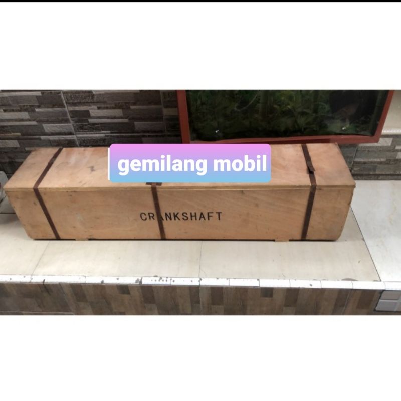 KRUK AS CRANKSHAFT ENGKOL MITSUBISHI 6D22 FUSO