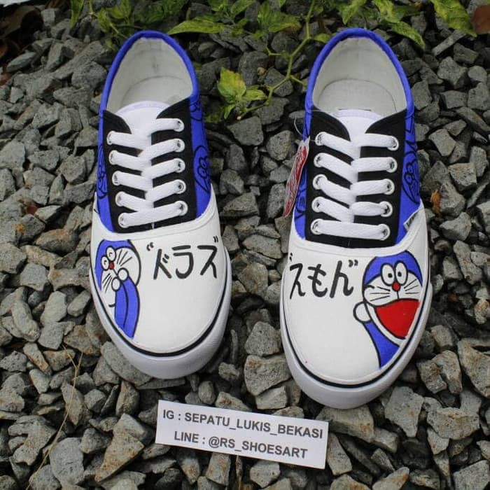 

SEPATU LUKIS BEBAS DESAIN CUSTOM NAMA GAMBAR KUALITAS RAPI CEPAT 30