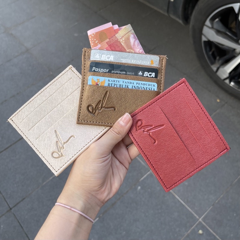 Vanesha Margaretta - Cardholder 6 SLOT VANESHA MARGARETTA /Warna Random/No Komplain