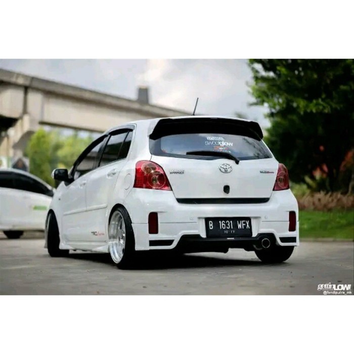 BODYKIT toyota yaris 2011-13 TRD BODY KIT BEMPER