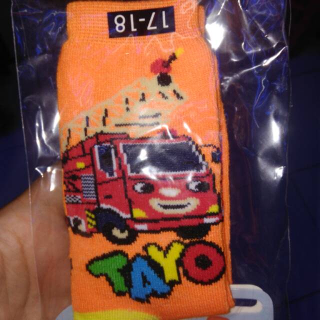 Kaos kaki tayo fire truck
