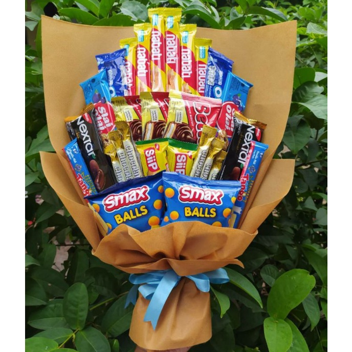 (S) buket GOLD BLUE SERBA ADA CAMPUR RASA/paket/bingkisan Snack Ulang Tahun/Ultah/ Wisuda/Kado/Hadiah