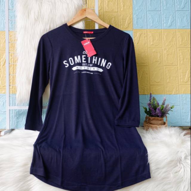 Kaos Logo jeans wanita