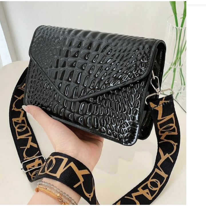 Tas Croco Glossy Selempang dan Bahu Wanita