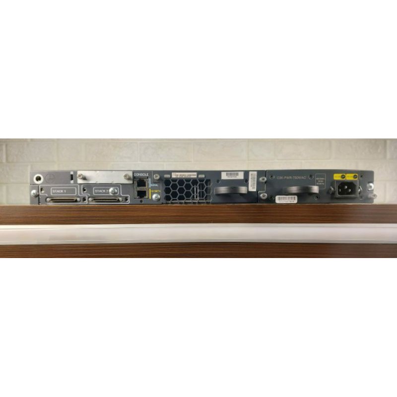 Cisco Catalyst 3750-E Series PoE 24 Port Type WS-C3750E-24PD-S VO4