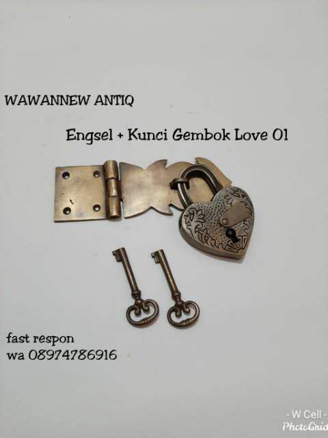 Grendel Engsel + Kunci Gembok Pintu Rumah Pagar Kuningan Love Ukir