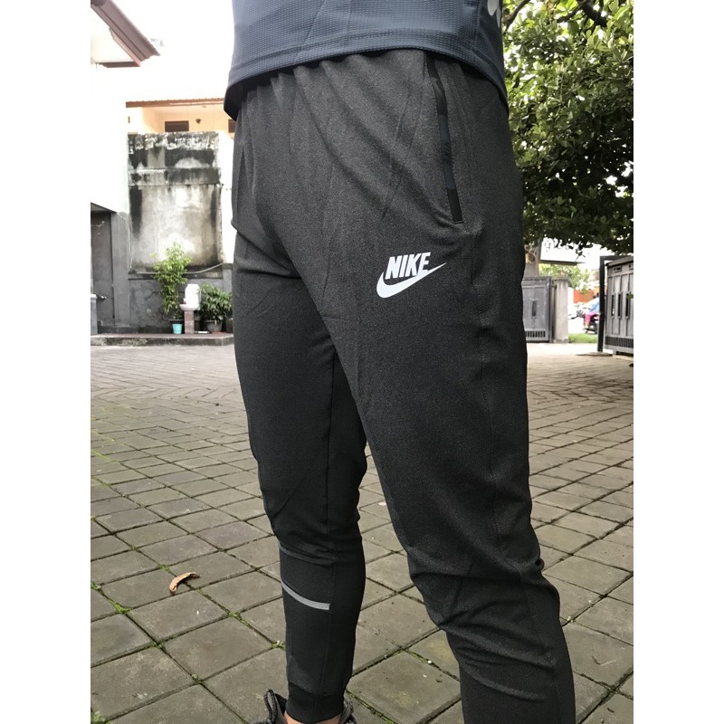 jogger pants Nike Premium