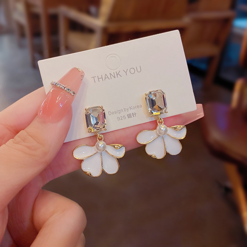 Anting 925 silver needle Zircon Bentuk Bunga Gaya Retro Perancis Untuk Wanita