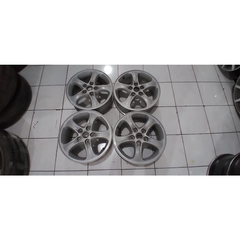 velg mobil bekas untuk mobil carry grandis granmax ring 16 lubang baut 5x114