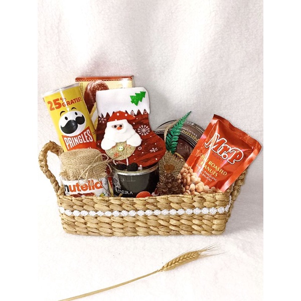 

Parcel Natal / Hampers Natal / Gift Set Natal / Bingkisan Natal dan Tahun Baru