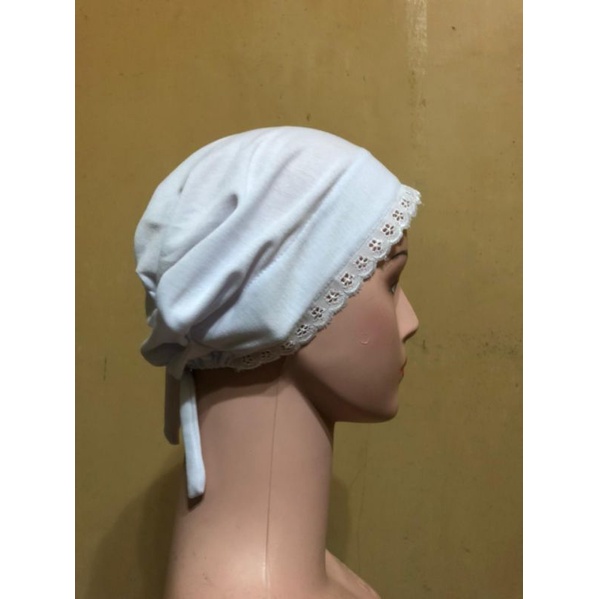 Dalaman kerudung putih renda / Telokong putih