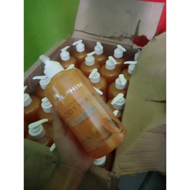 Body wash dolphin pepaya 500 ml