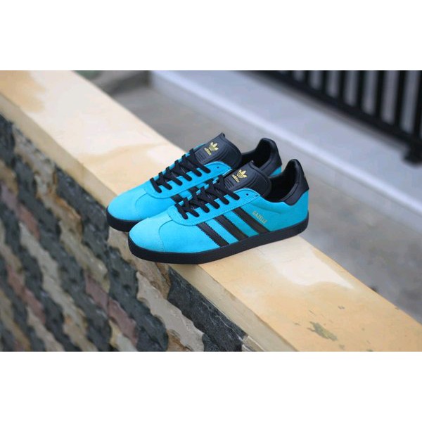 adidas gazelle tosca black