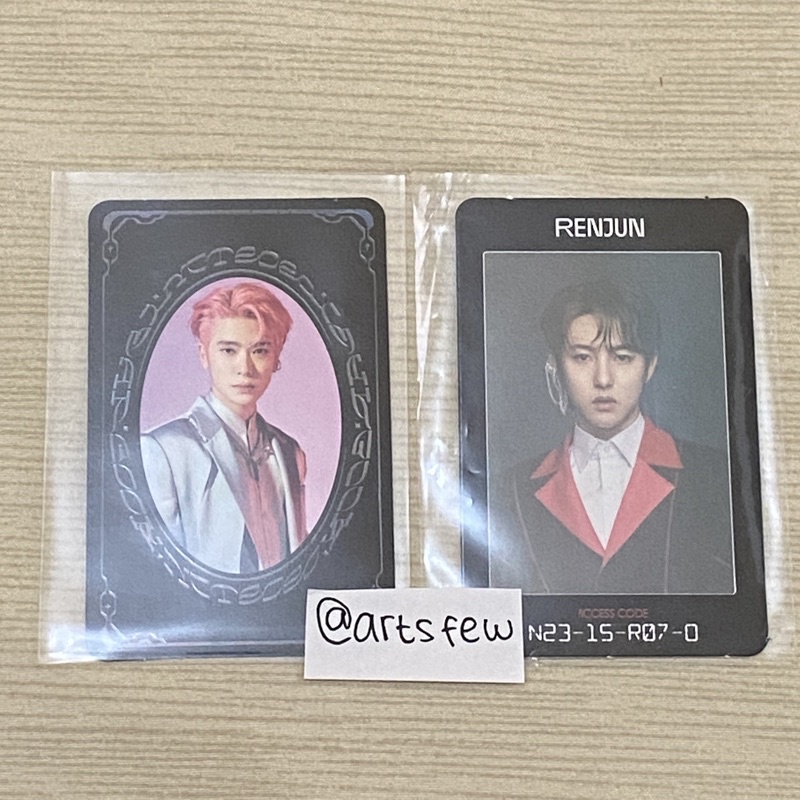 [READY] Yearbook Jaehyun & Acces card Renjun
