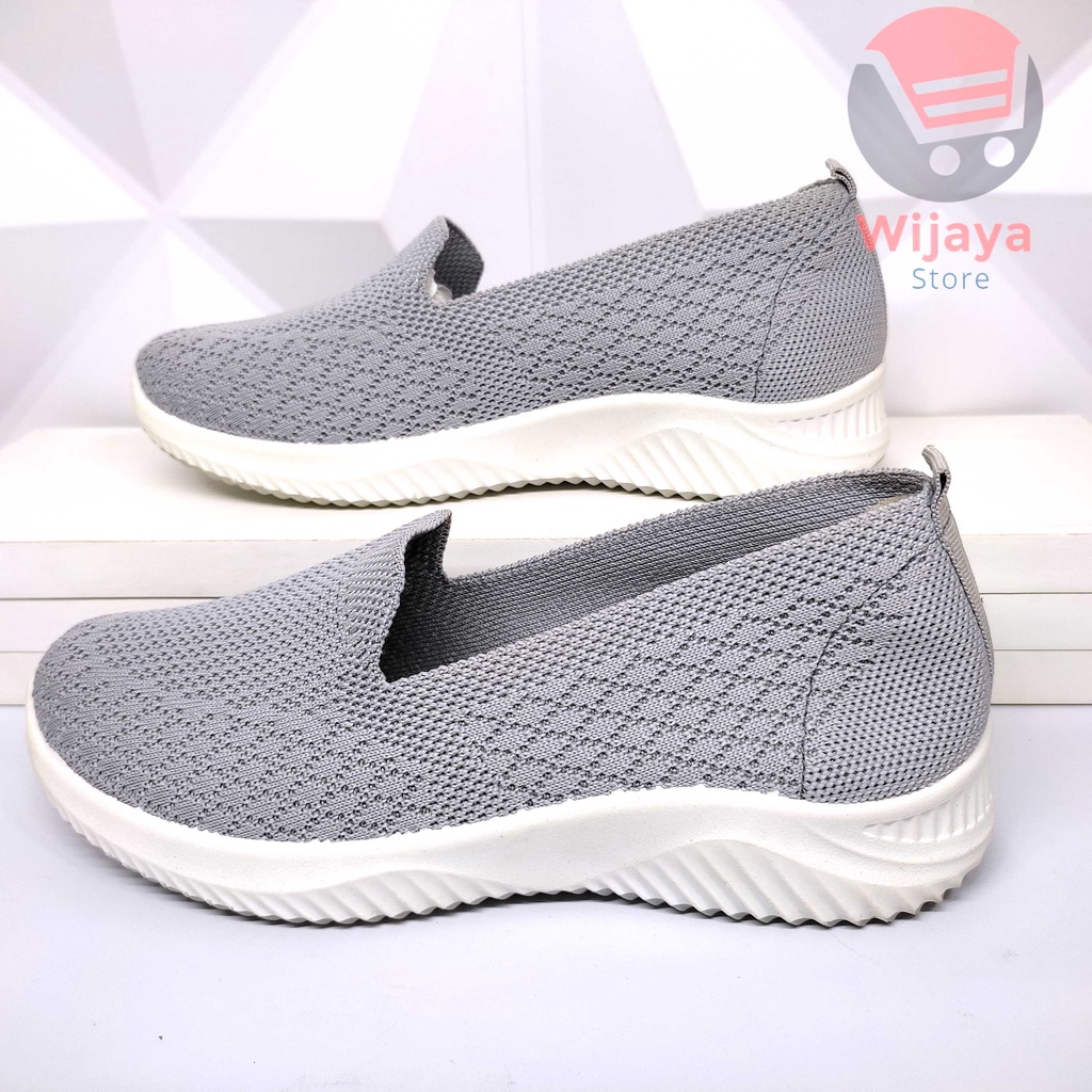 SLT Sepatu Slop Rajut Wanita Desain Slip On Selop Import Stylish Trendi dan Nyaman