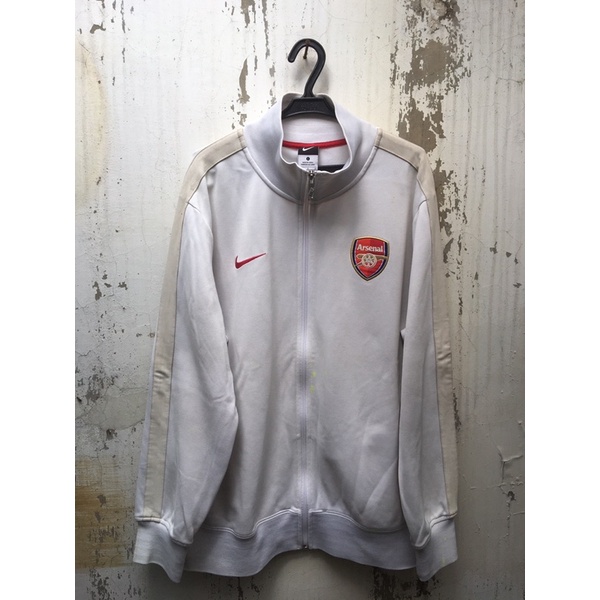 PRELOVED/THRIFT TRACKTOP NIKE ARSENAL