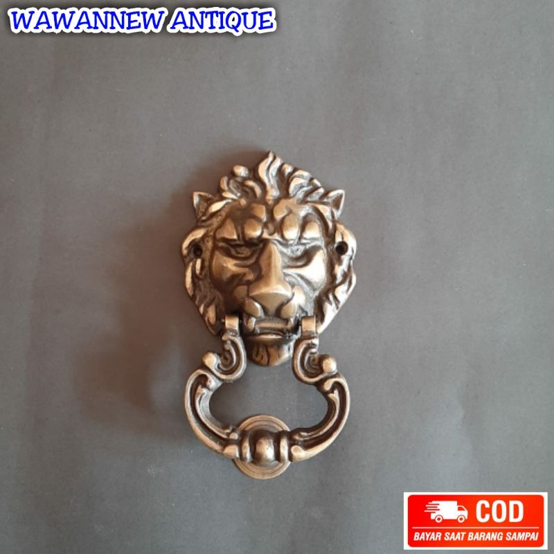 Ketukan Lemari Pintu Rumah Pagar Kuningan Antik Motif Singa 05
