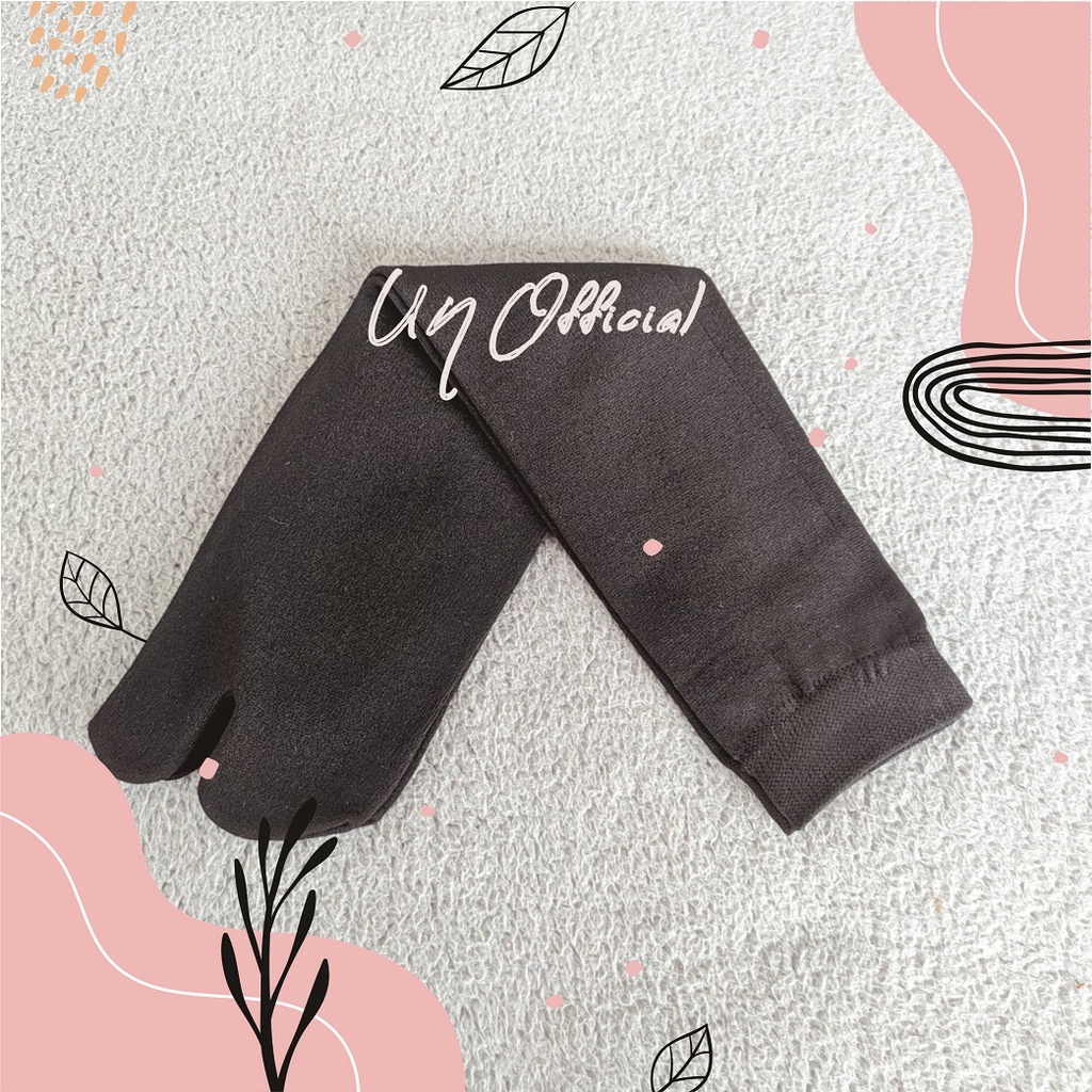 Kaos Kaki Jempol Wanita Muslimah / Muslim Telapak Hitam Panjang - Polos Premium-Hitam