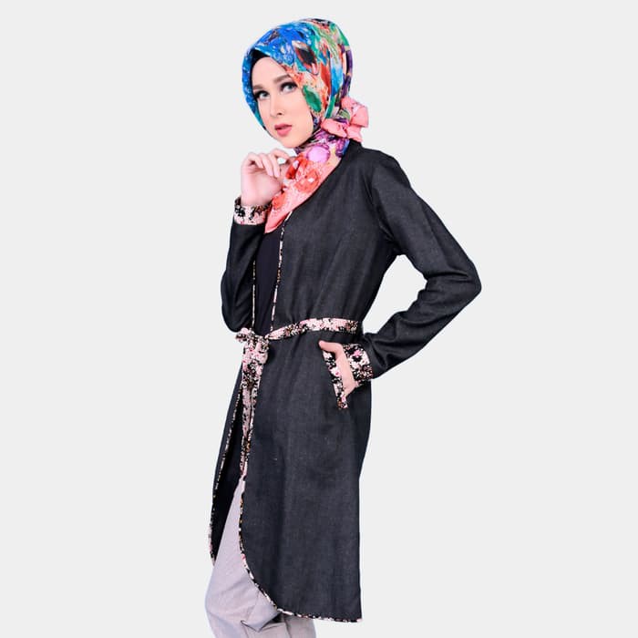 Zoya Jaket Muslimah Outwear Motif Cantik - Verde Jacket - Hitam- S