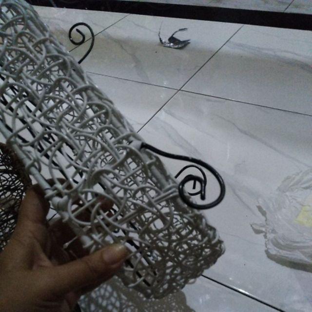 Keranjang Air Mineral / Tempat Aqua Gelas Rotan Sintetis Isi 16
