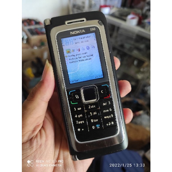 kualitas terbaik Nokia E90 HP jadul komunikator second original grade AAA