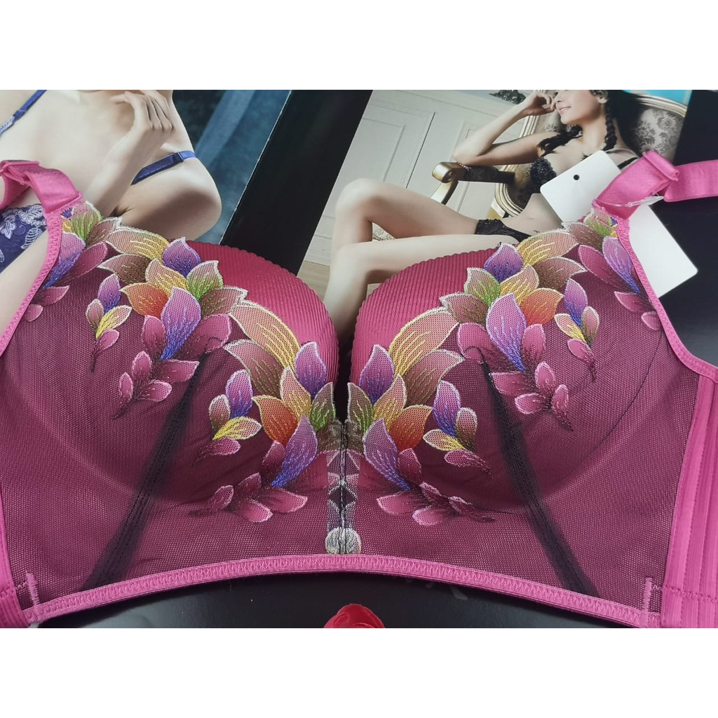 Bra Full Cup Import - 009 Bunga Busa Tebal tdk ada Kawat, Size &gt; 32 - 38 (BELI 4 FREE MASKER)