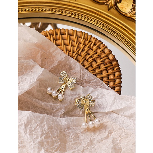 LRC Anting Tusuk Fashion Gold Color Bowknot Pearl And Diamond P33303