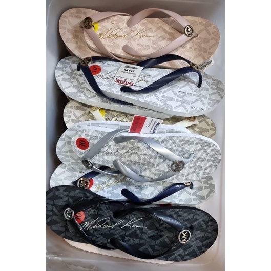 Sandal Jepit Michael Kors