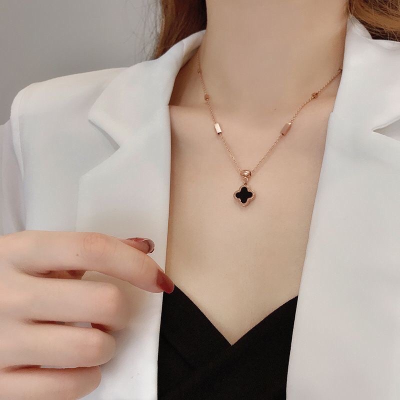 Kalung Titanium Bolak Balik Bisa Warna Hitam Putih Premium Trending Korea Fashion Style