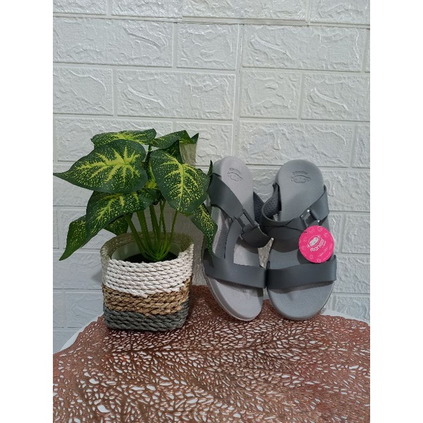 Moniga Sandal Thailand